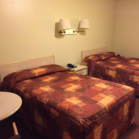 Sebring Inn Exteriör bild