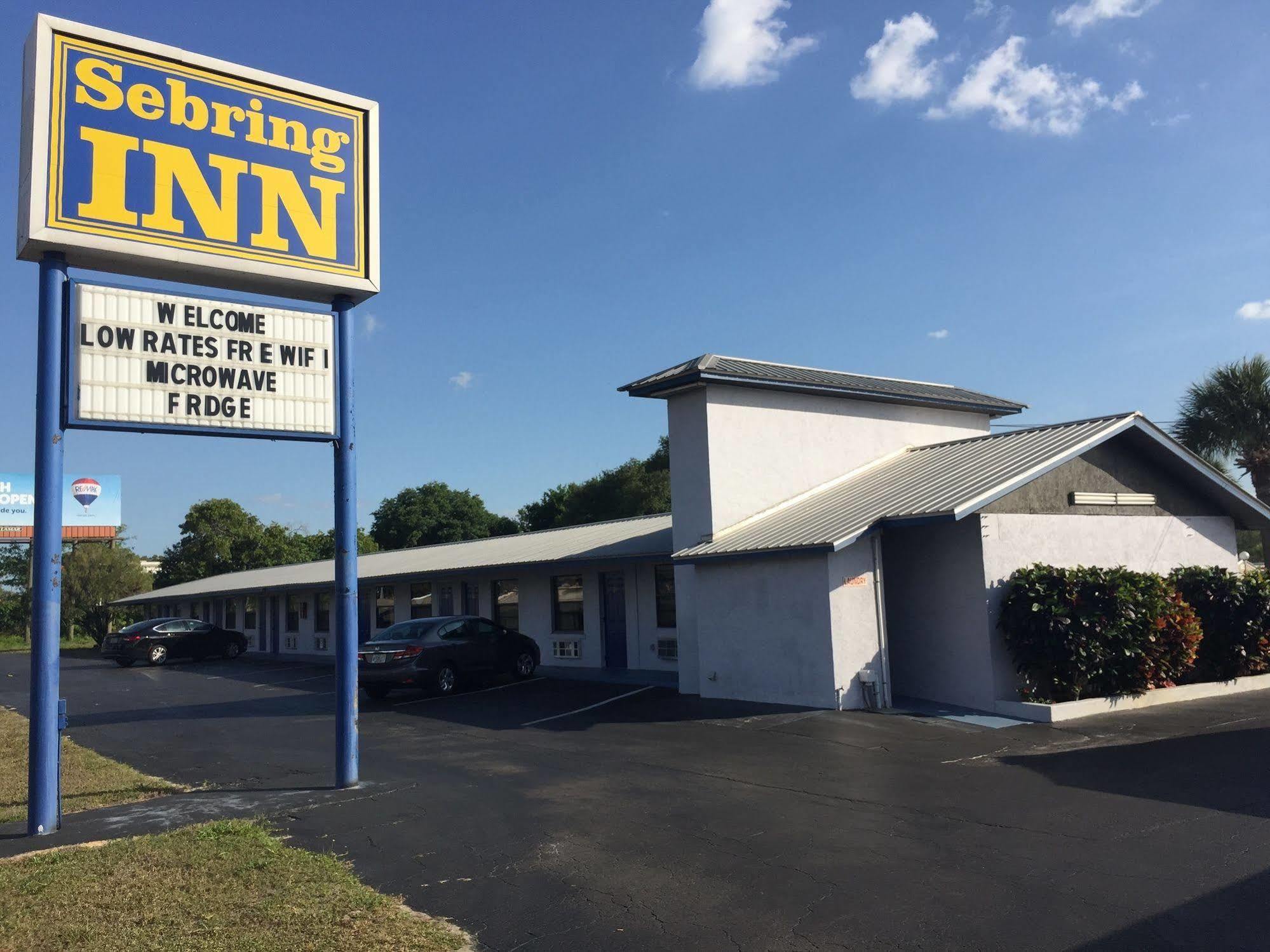Sebring Inn Exteriör bild